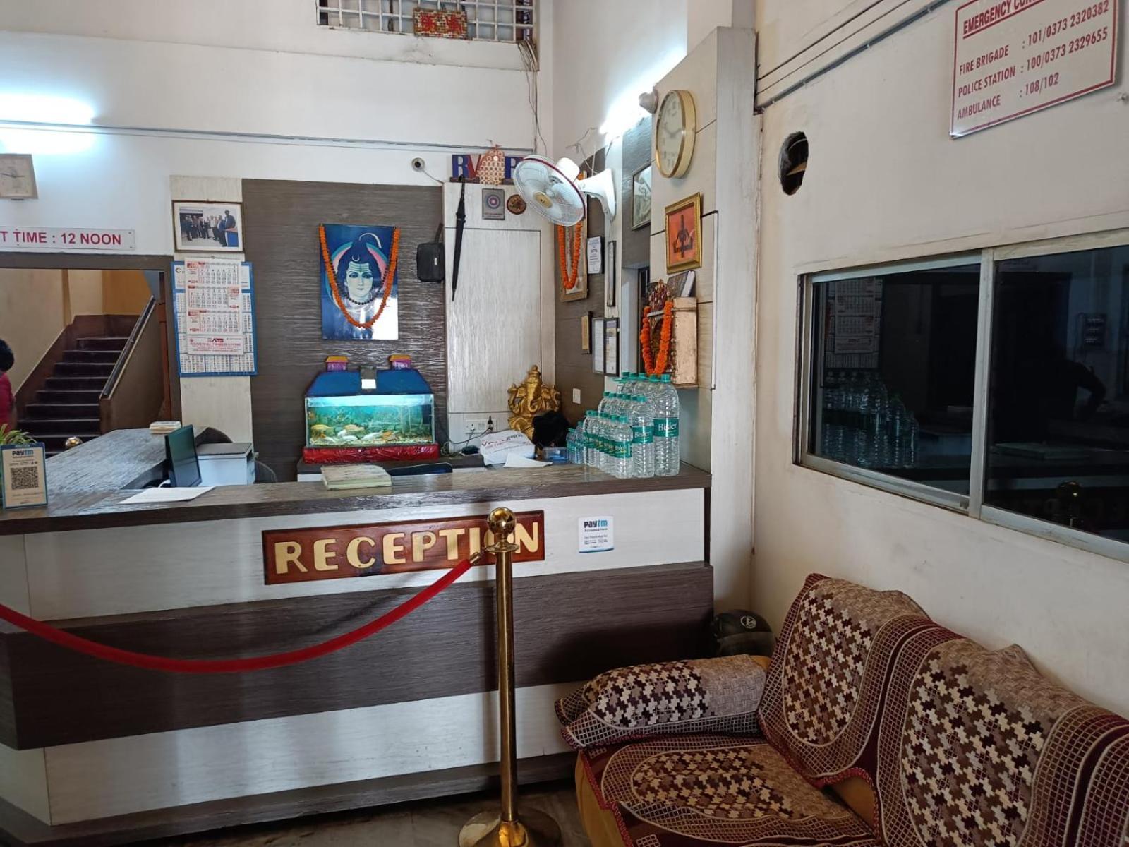 Kusum Hotel Dibrugarh Exterior foto
